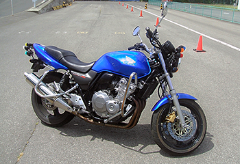 ホンダ CB400 SUPER FOUR